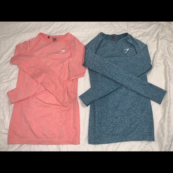 Gymshark long sleeve shirt (small) - Picture 2 of 3